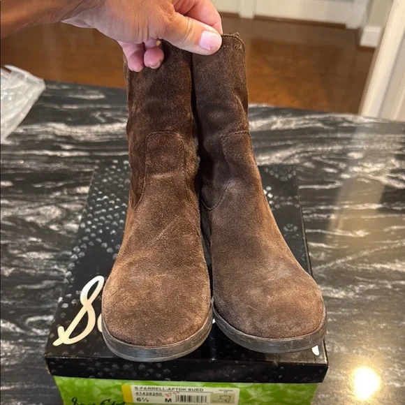 Sam Edelman Women's Brown Suede Ankle Boots - Picture 3 of 15